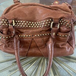 Treesje Beautiful soft leather handbag crossbody studs
